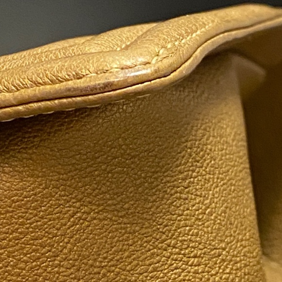 Authentic Chanel calfskin old medium boy in tan color - Picture 6 of 16